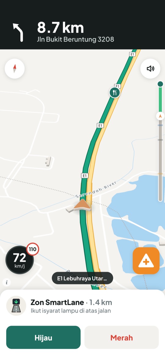 A SmartLane zone alert shown while driving on the highway.